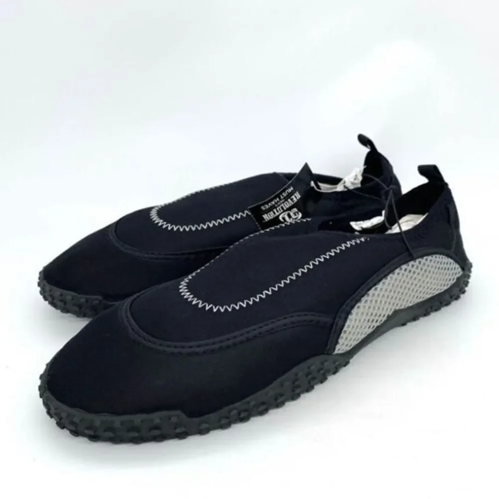 Men’s Mesh Water Shoes Swim New